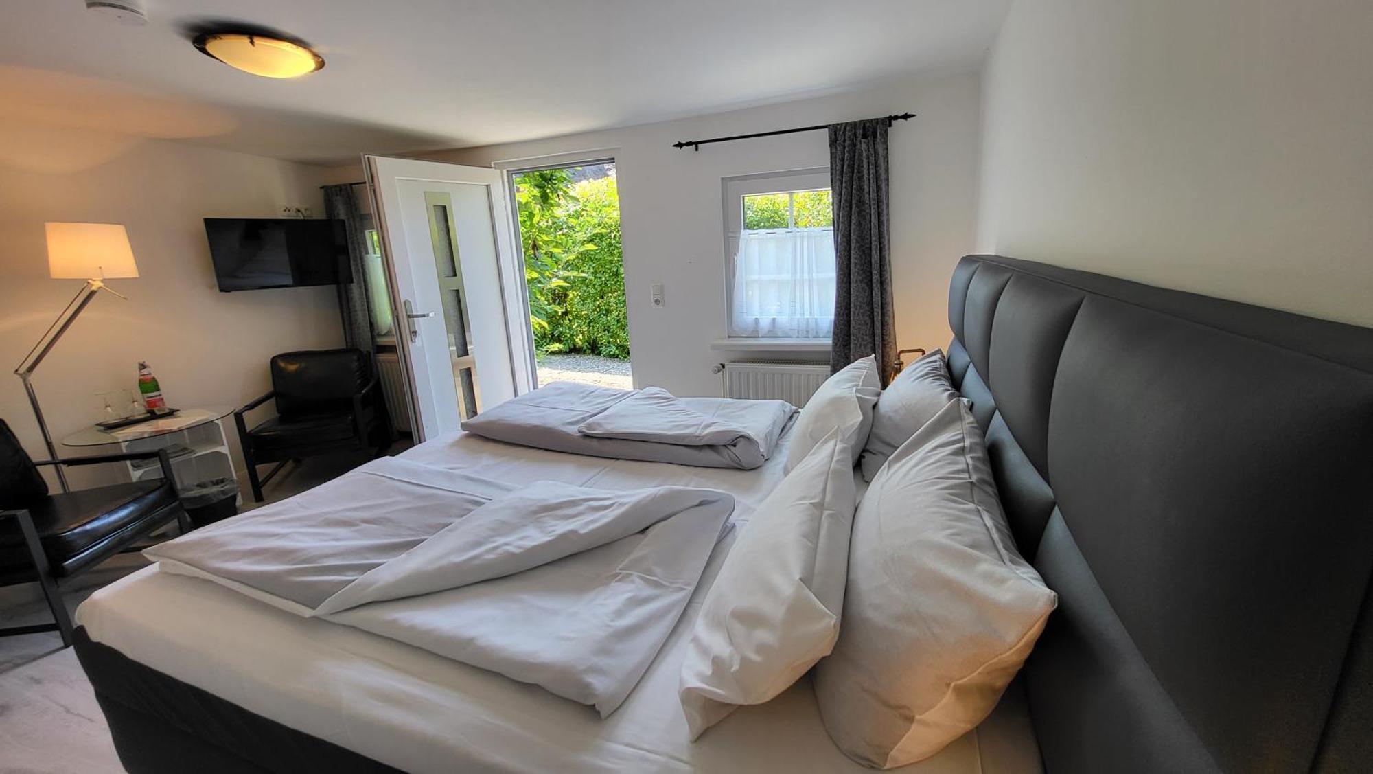 Hotel Schleimuende カッペルン エクステリア 写真